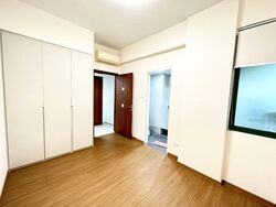Signature Park (D21), Condominium #560810501